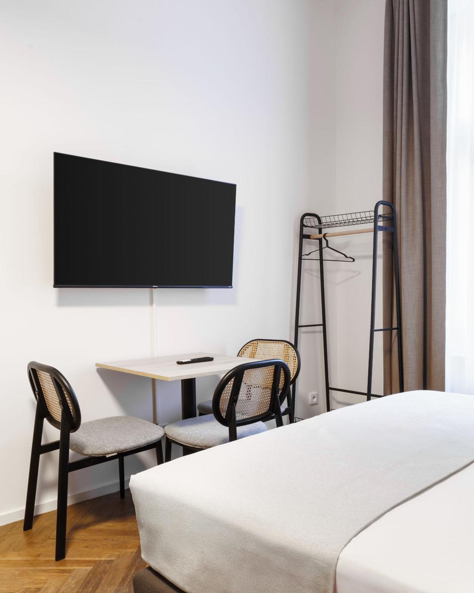 Estudio con sofá cama
